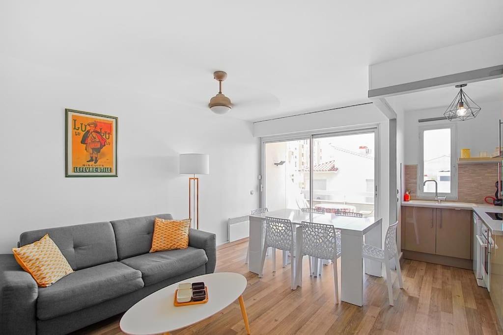 Appartement Calme Et Moderne Avec Vue Mer 74 Canet-en-Roussillon Kültér fotó