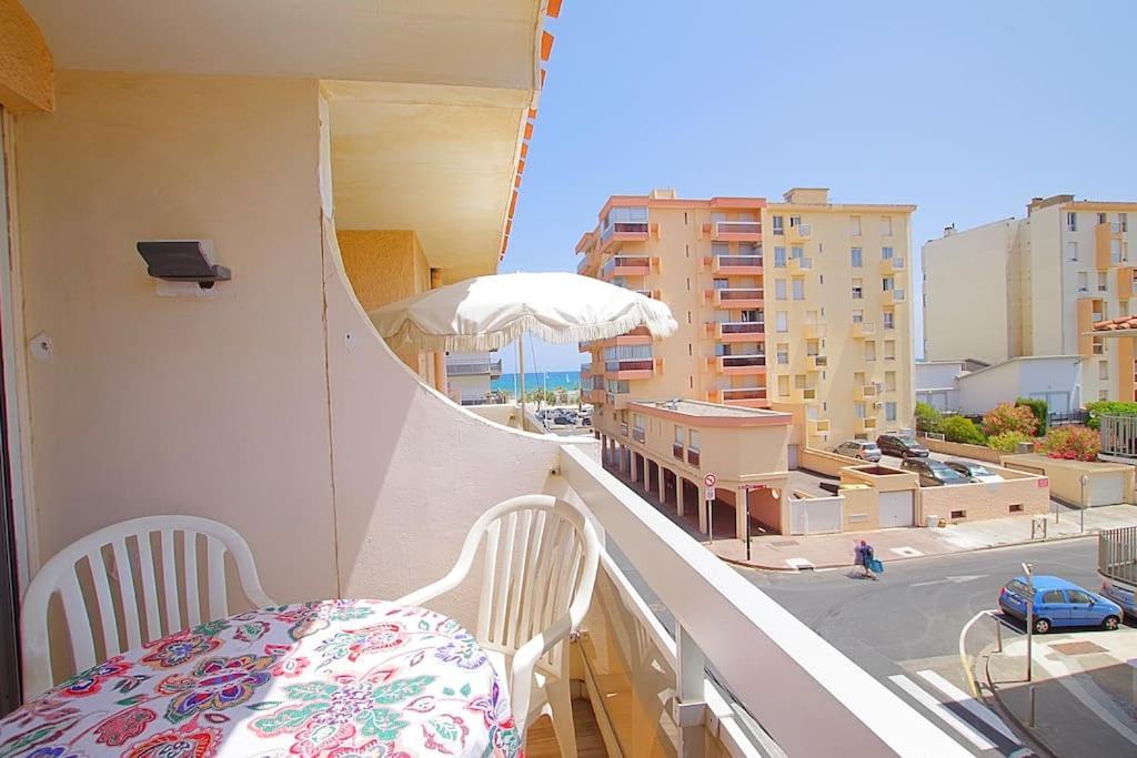 Appartement Calme Et Moderne Avec Vue Mer 74 Canet-en-Roussillon Kültér fotó